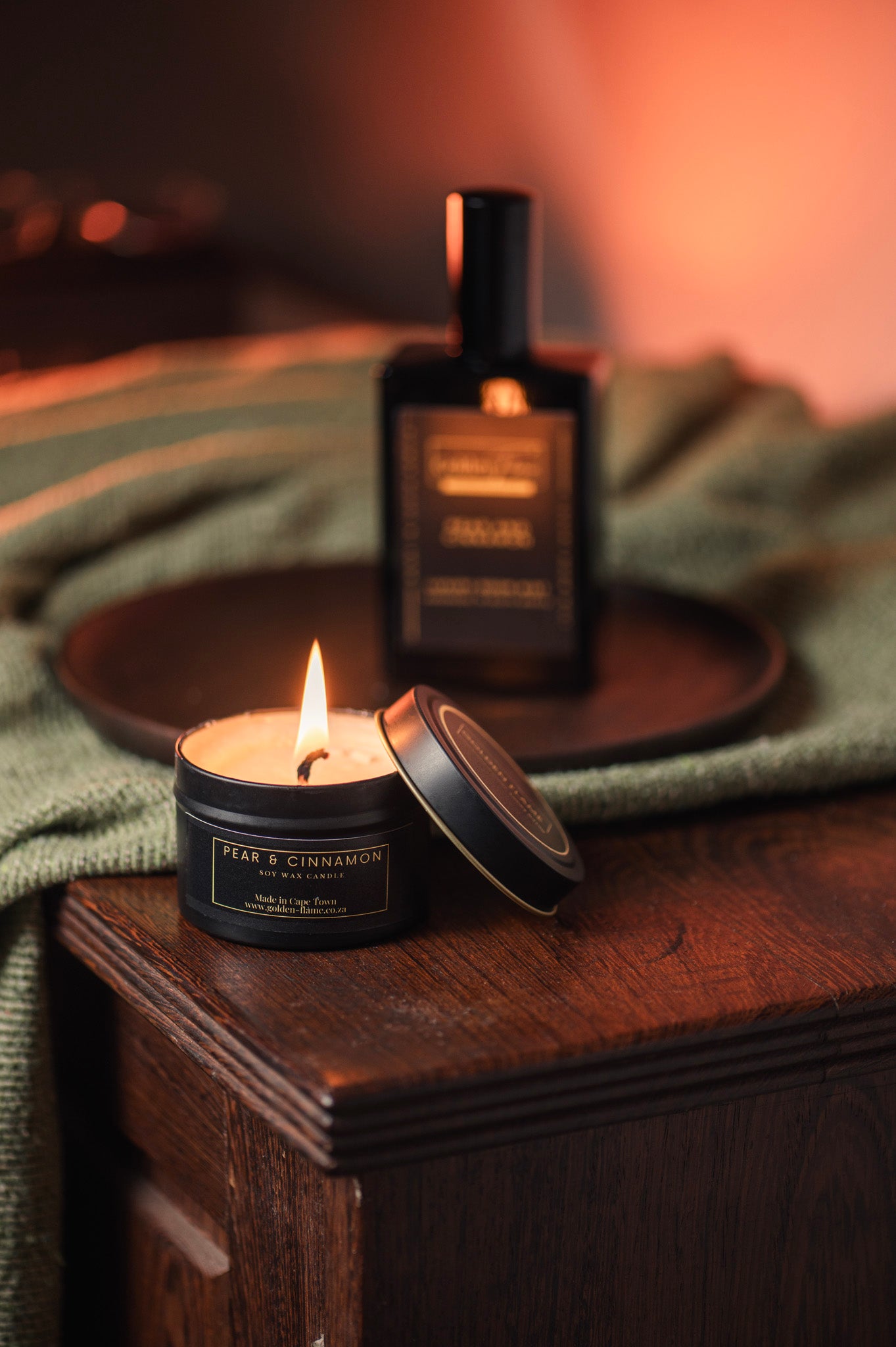 Pear and Cinnamon Soy Candle | Travel Tin