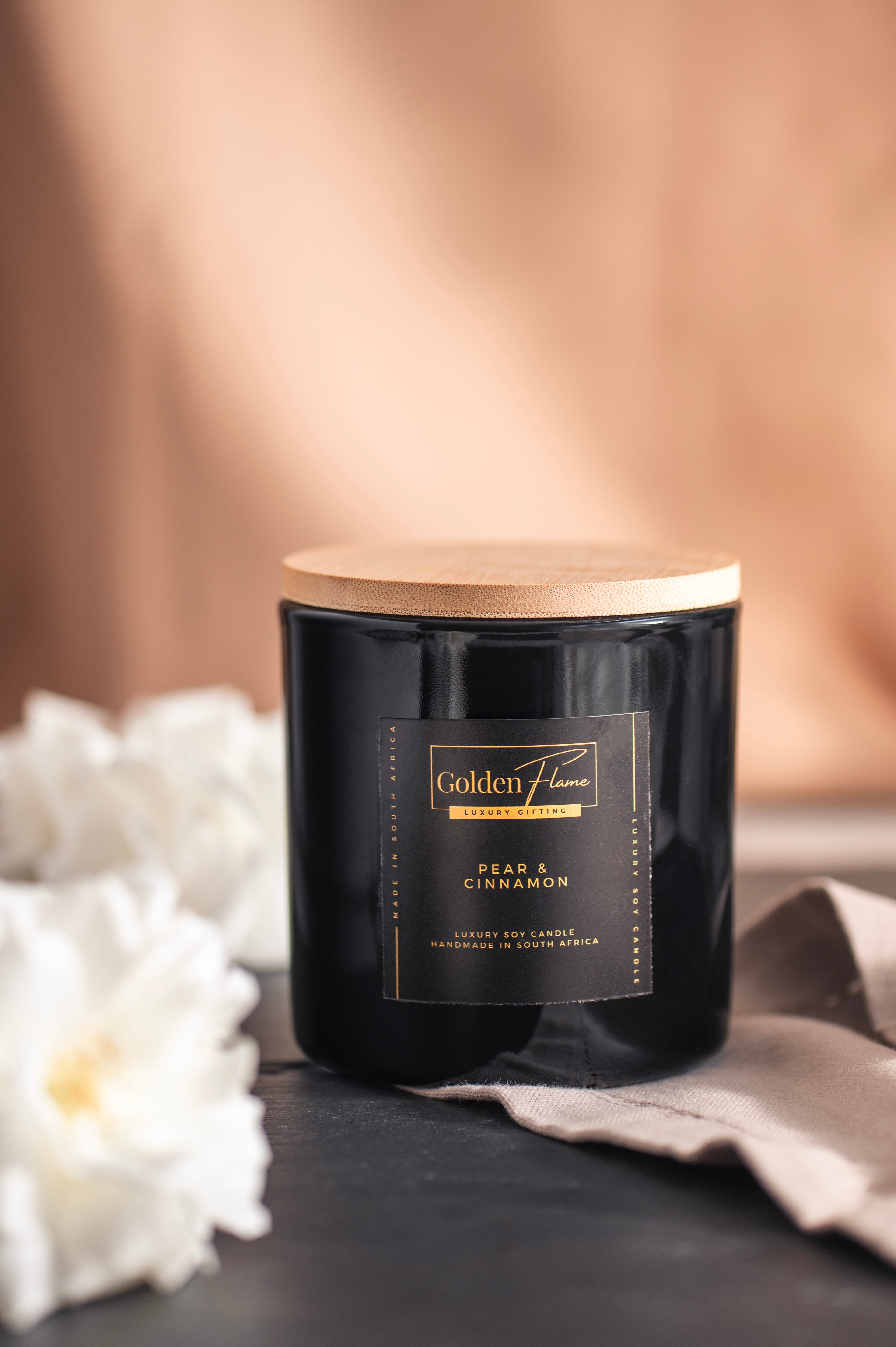 Pear and Cinnamon Soy Candle | Large